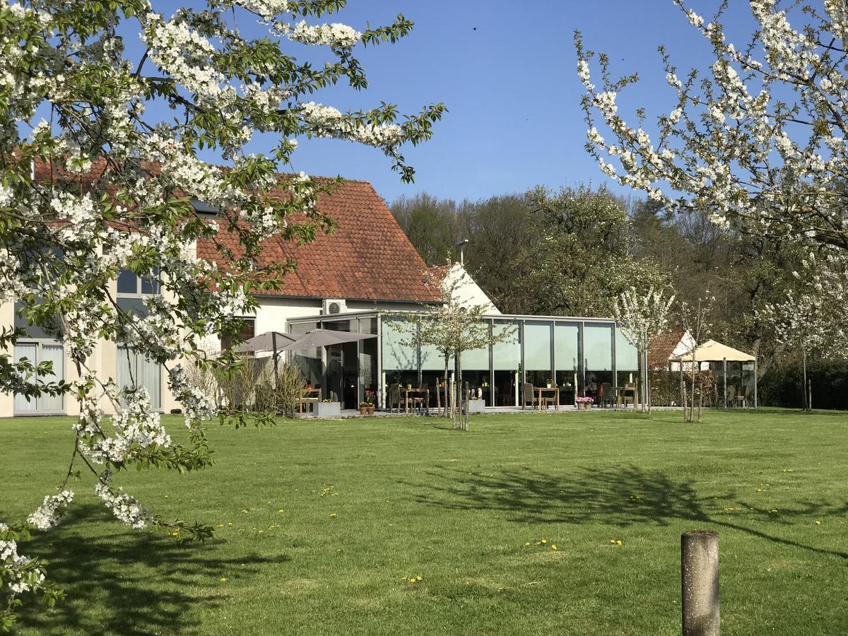 Cleythil Hotel Maldegem Buitenkant foto