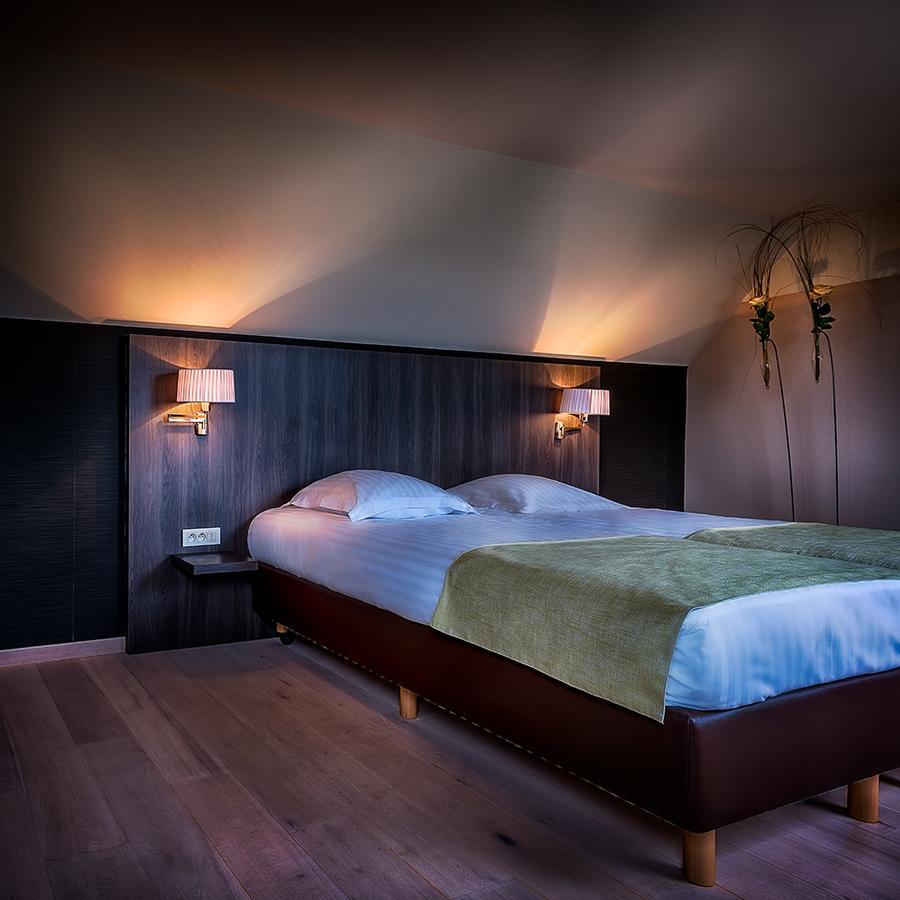 Cleythil Hotel Maldegem Buitenkant foto